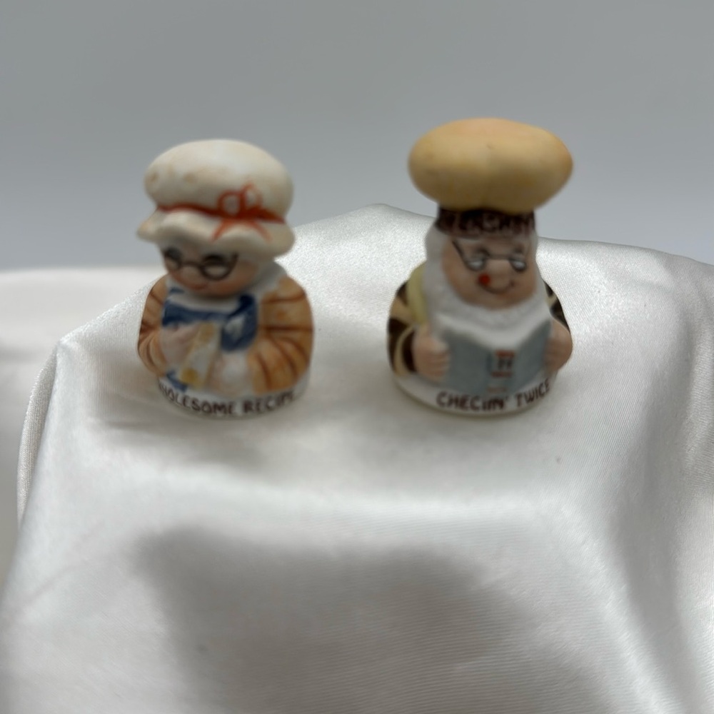 Hershey Bisque Porcelain Figures/Thimbles, J H Schuler Co.,  licensee.